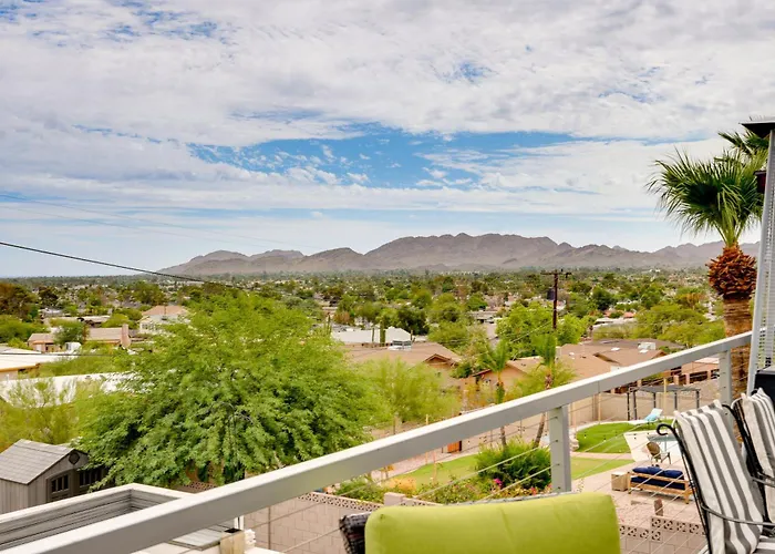 Group-friendly Desert Escape! Putting Green, Pool * Phoenix